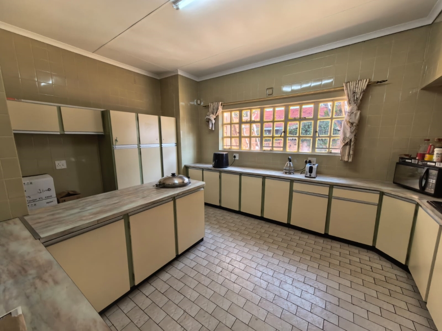 4 Bedroom Property for Sale in Parys Free State